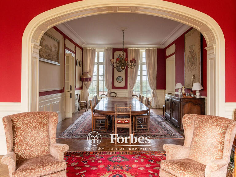 Château Feurs - 6 chambres - 1191m²