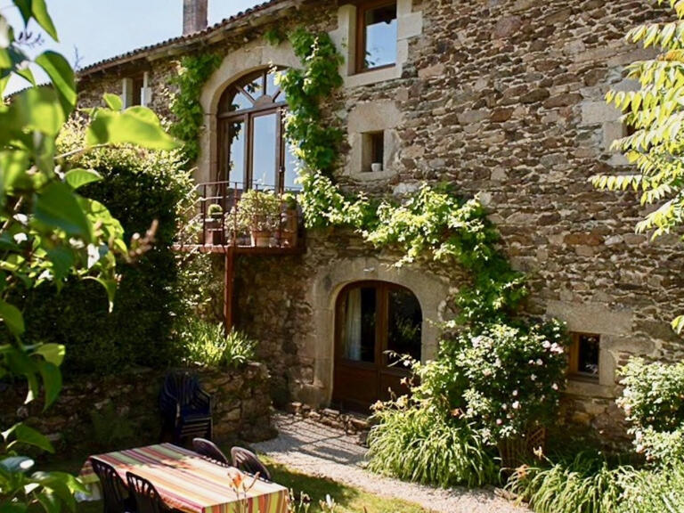 House Figeac - 12 bedrooms - 400m²