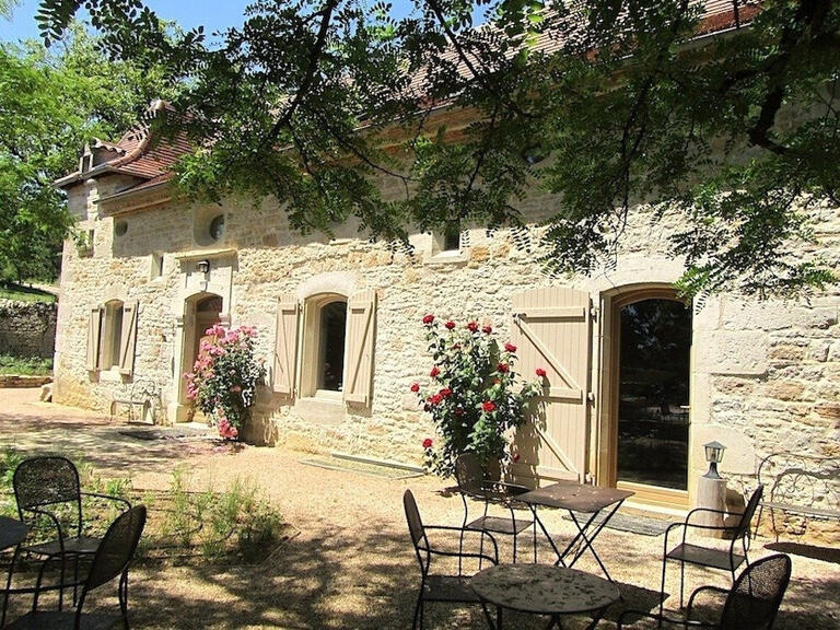 Propriété Figeac - 10 chambres - 520m²