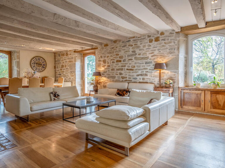 Propriété Figeac - 10 chambres - 520m²