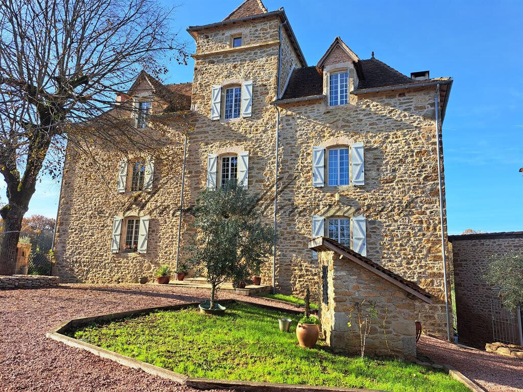 Property Figeac