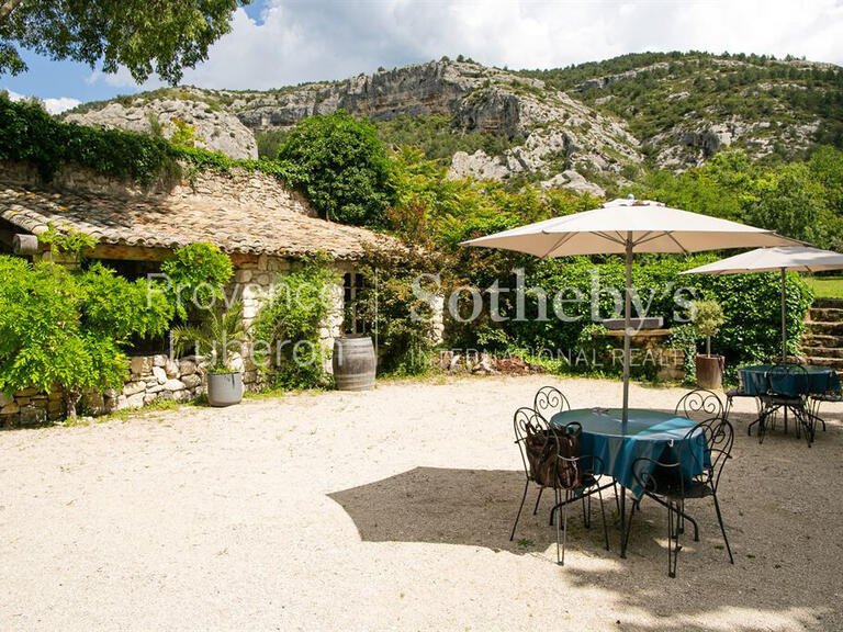 Vente Maison Fontaine-de-Vaucluse - 10 chambres