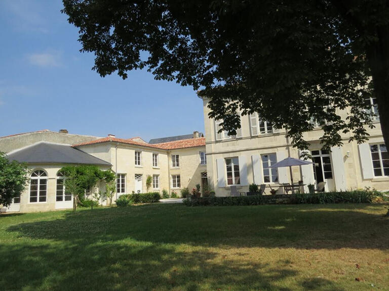 Propriété Fontenay-le-Comte - 5 chambres