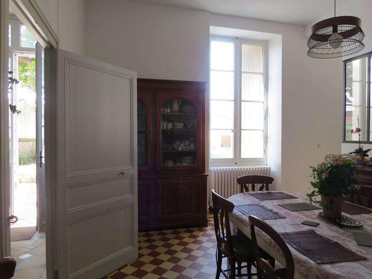 Property Fontenay-le-Comte - 5 bedrooms