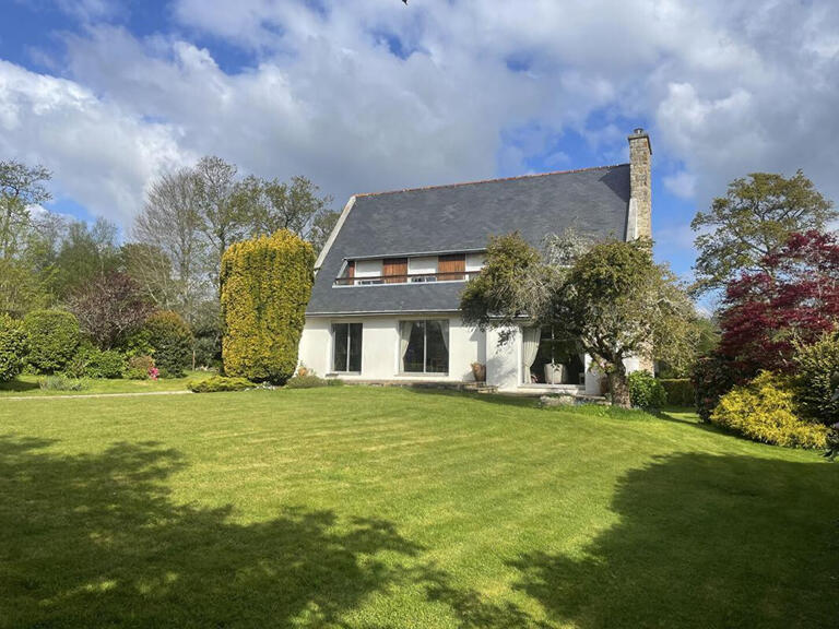 House Fouesnant - 5 bedrooms