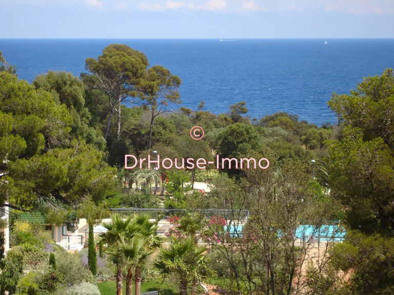 Sale Apartment Fréjus - 2 bedrooms