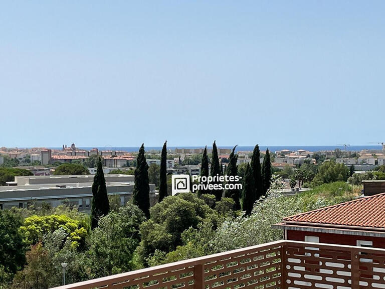 Sale Apartment Fréjus - 3 bedrooms