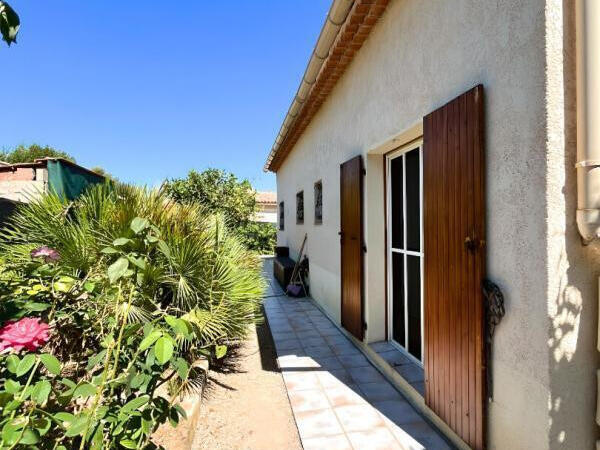 House Fréjus - 3 bedrooms