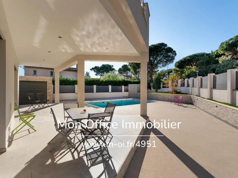 House Fréjus - 3 bedrooms - 117m²