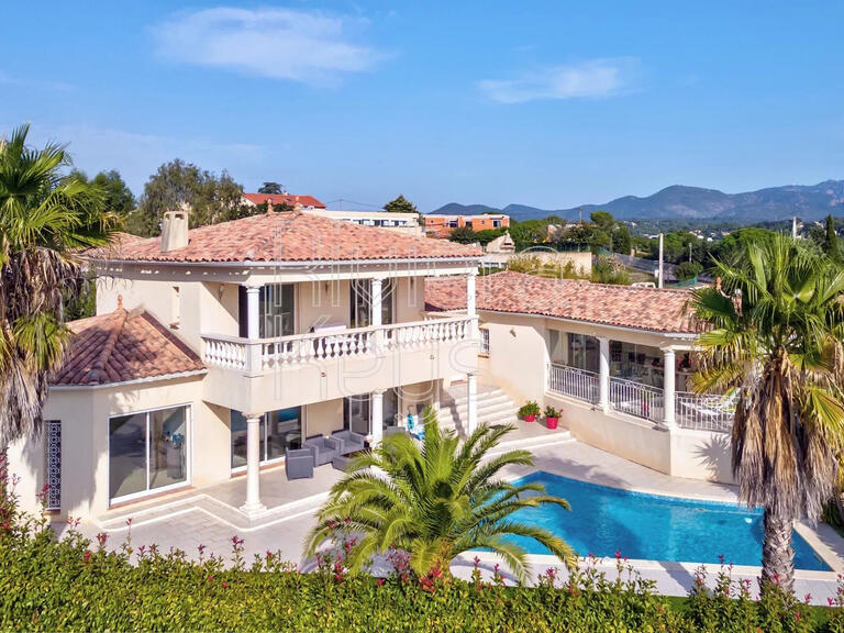 House Fréjus - 238m²