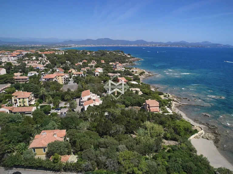 Property Fréjus - 5 bedrooms - 250m²