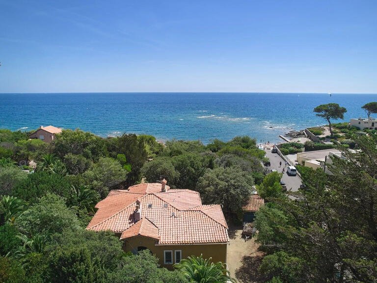 Property Fréjus - 5 bedrooms - 250m²