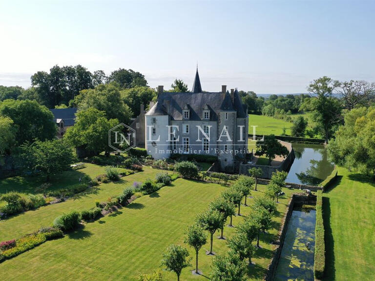 Château Fresnay-sur-Sarthe - 16 chambres - 620m²