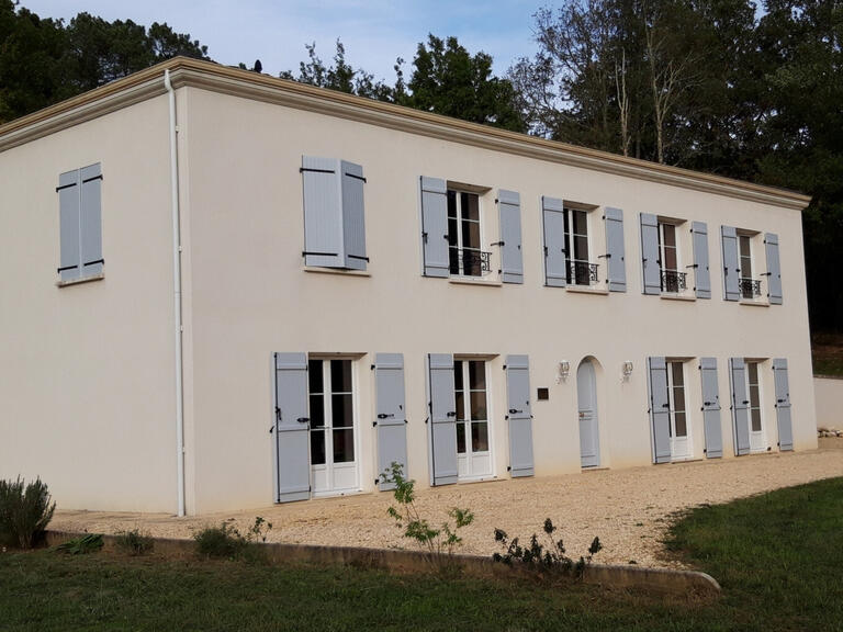 House Fumel - 4 bedrooms - 290m²