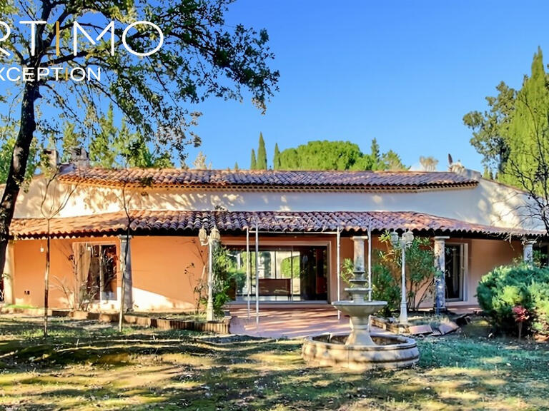 Villa Fuveau - 4 chambres - 252m²