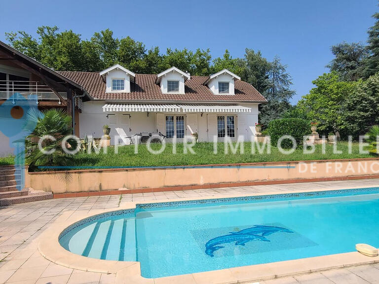 House Ganties - 5 bedrooms - 368m²