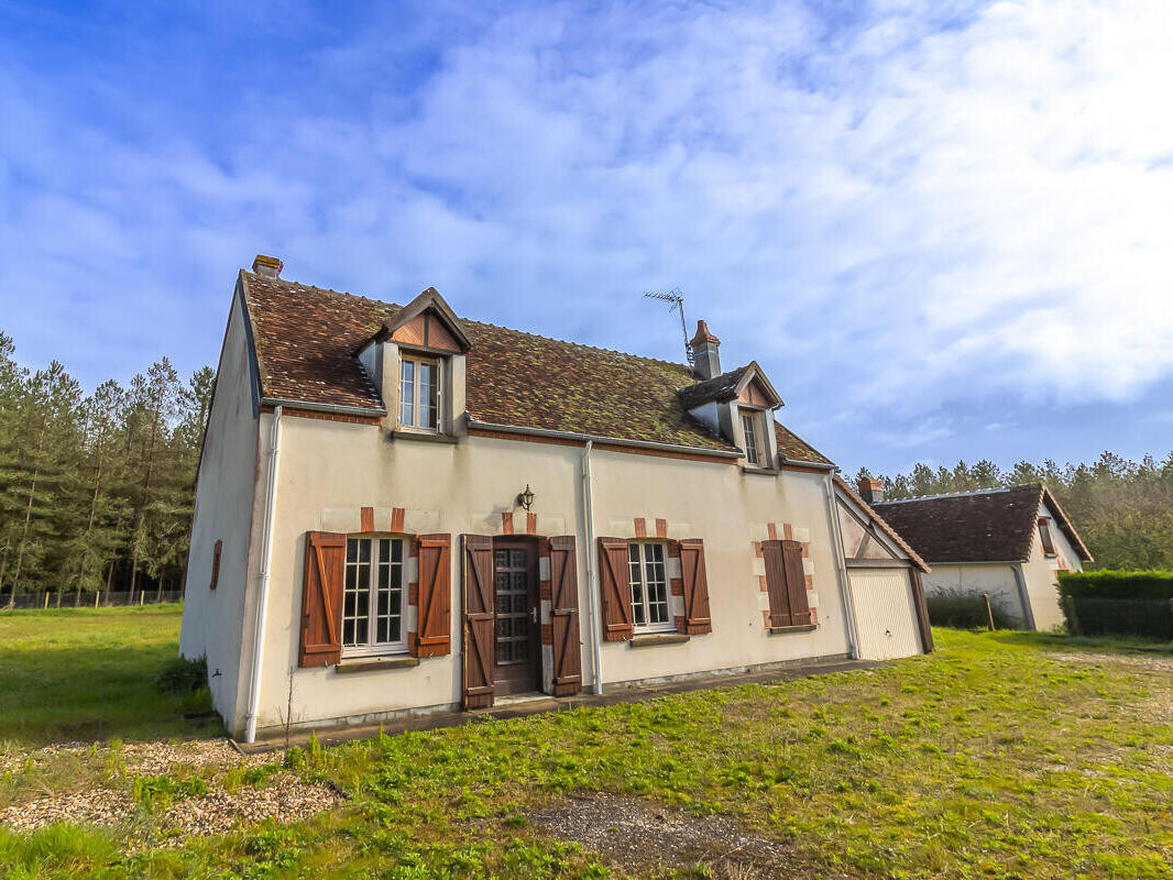 House Gièvres