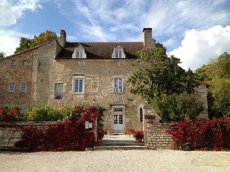 Unusual property Givry - 14 bedrooms - 1000m²