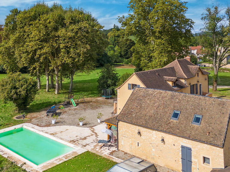 Maison Givry - 4 chambres - 270m²