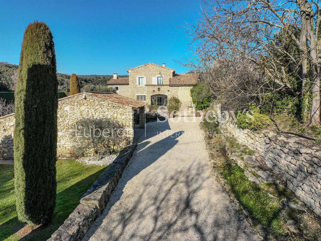 House Gordes