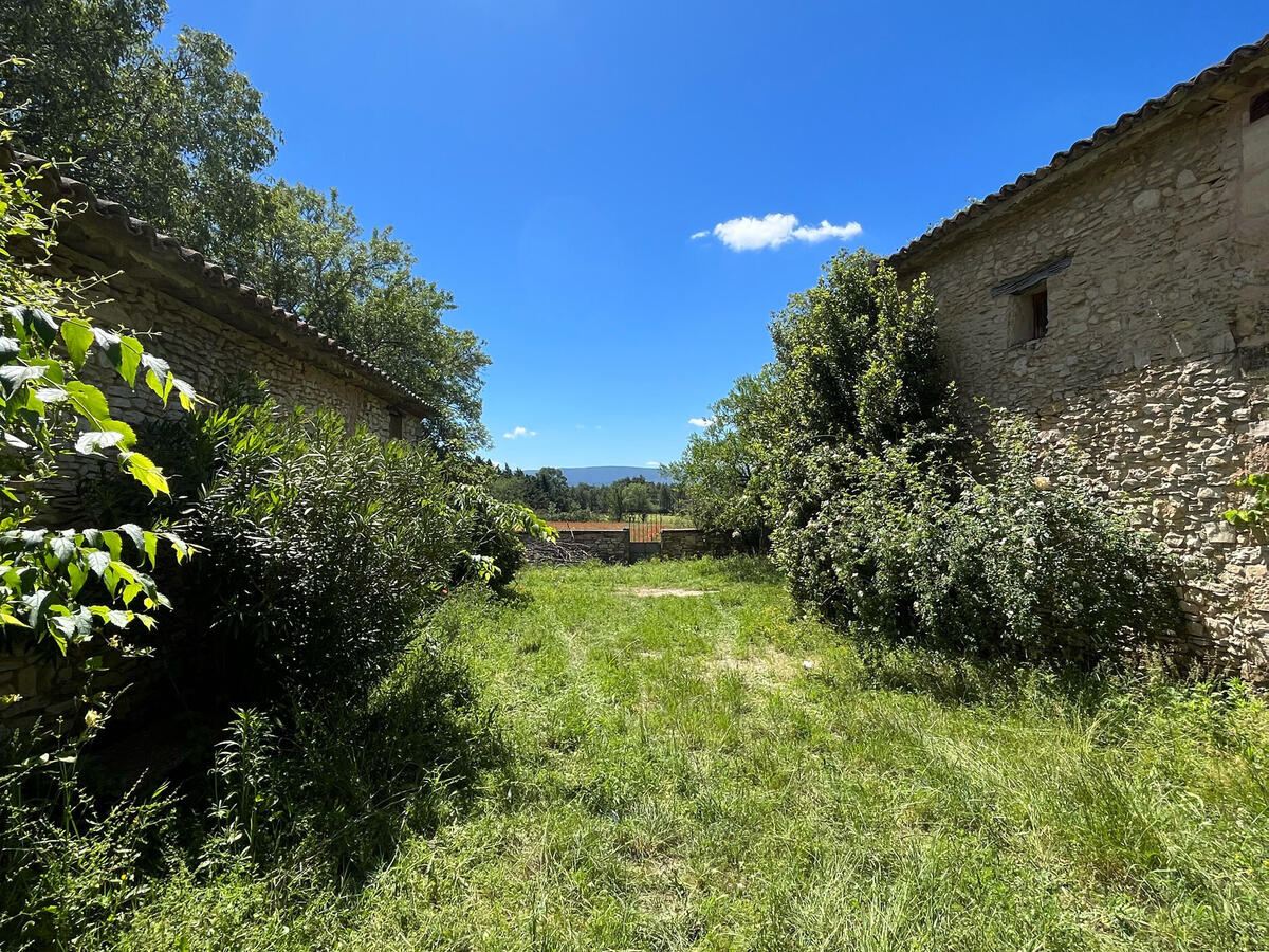 House Gordes