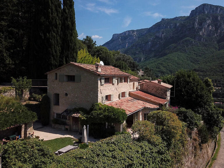 Villa Gourdon - 5 chambres - 237m²