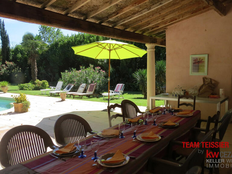 House Grans - 5 bedrooms - 21353m²