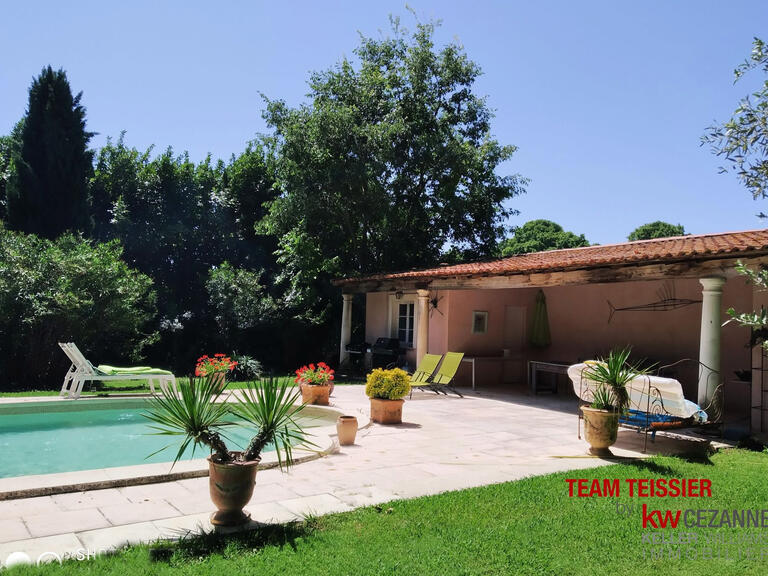 Maison Grans - 5 chambres - 21353m²