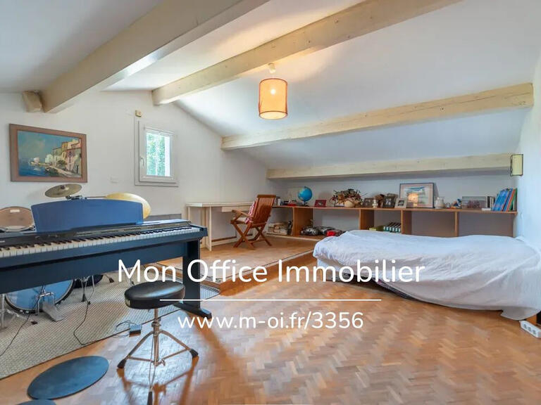 Villa Grans - 5 chambres - 184m²