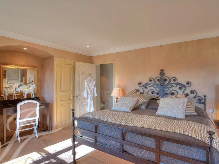 Maison Grasse - 12 chambres - 876m²