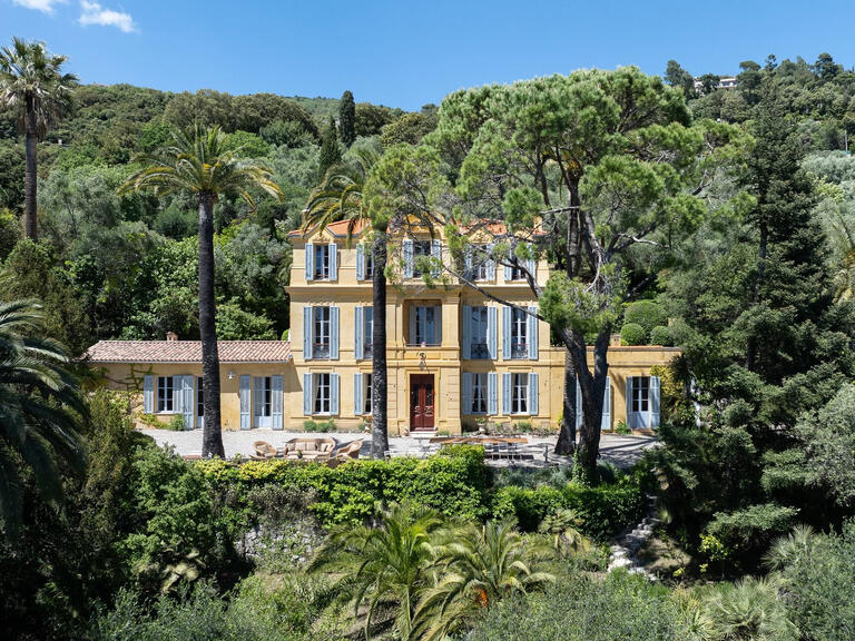 Villa Grasse - 8 bedrooms - 337m²