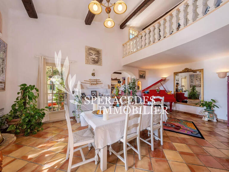 Villa Grasse - 4 bedrooms - 190m²