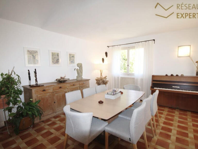 Villa Grasse - 4 bedrooms - 243m²