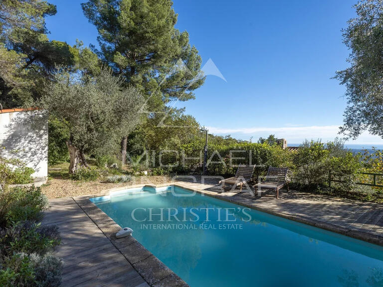 Villa Grasse - 8 bedrooms - 231m²