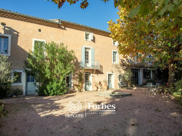 Maison Grignan - 4 chambres - 241m²