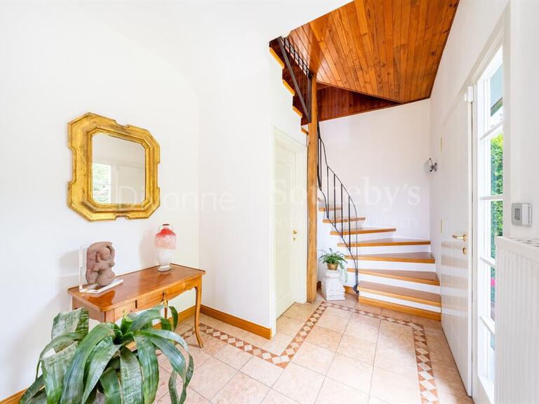 Maison Grilly - 4 chambres - 310m²