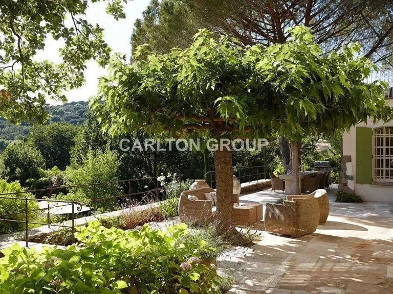 Vente Maison Grimaud - 5 chambres