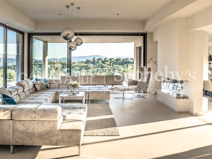 Maison Grimaud - 5 chambres - 292m²