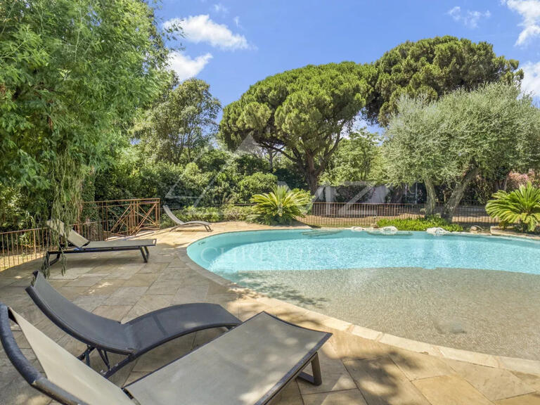 Maison Grimaud - 6 chambres - 220m²