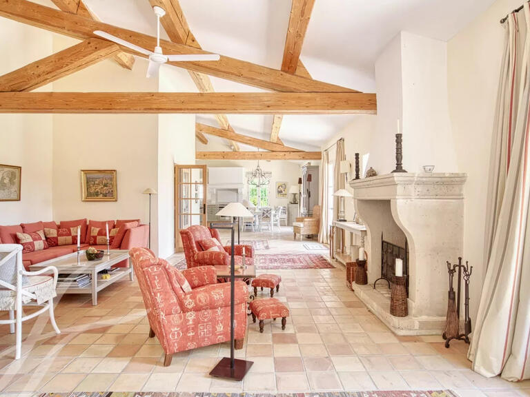 Propriété Grimaud - 8 chambres - 389m²