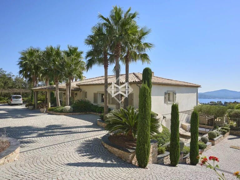 Villa Grimaud - 6 chambres - 400m²