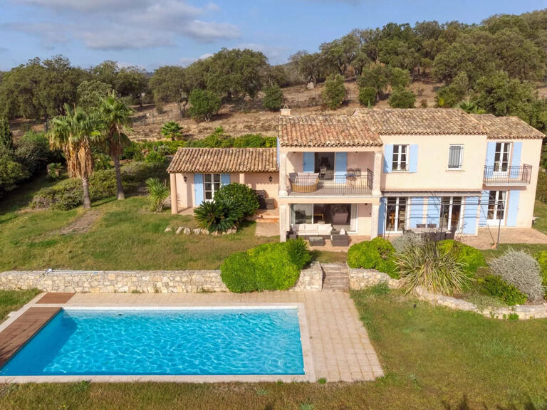 Villa Grimaud - 4 bedrooms - 221m²