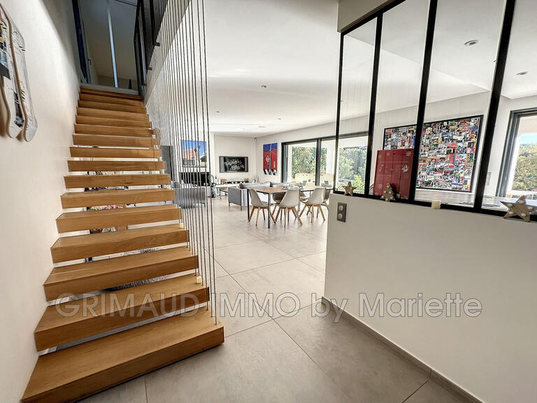 Vente Villa Grimaud - 5 chambres