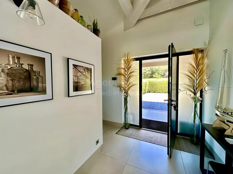 Villa Grimaud - 5 bedrooms - 3500m²