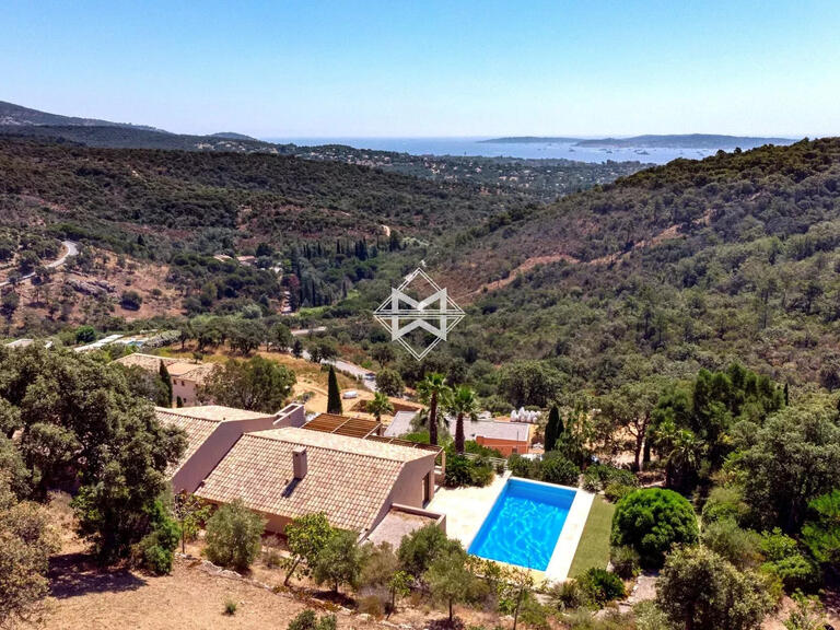 Villa Grimaud - 6 bedrooms - 390m²