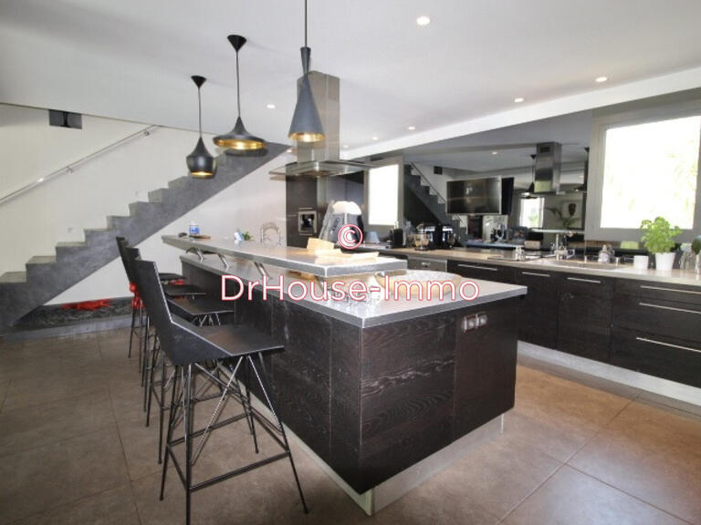 Villa Grimaud - 5 bedrooms - 250m²