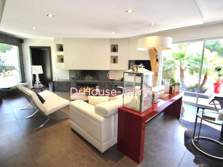 Villa Grimaud - 5 bedrooms - 250m²