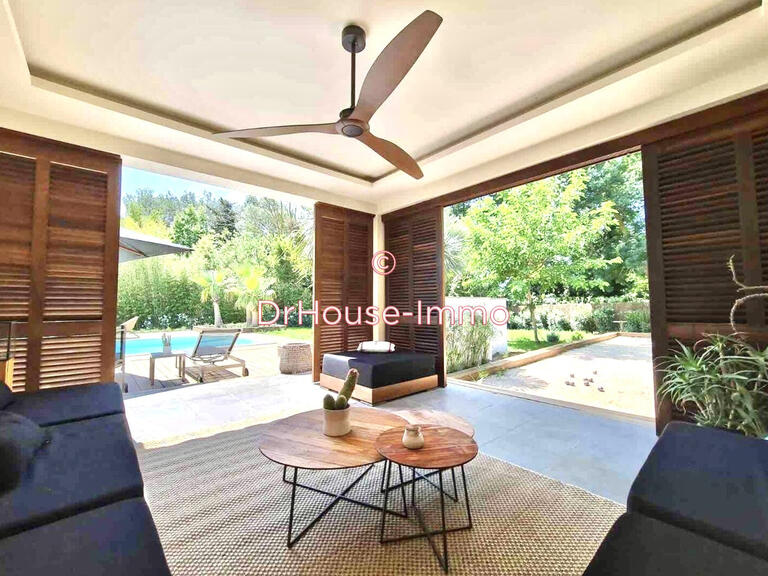 Villa Grimaud - 5 bedrooms - 250m²