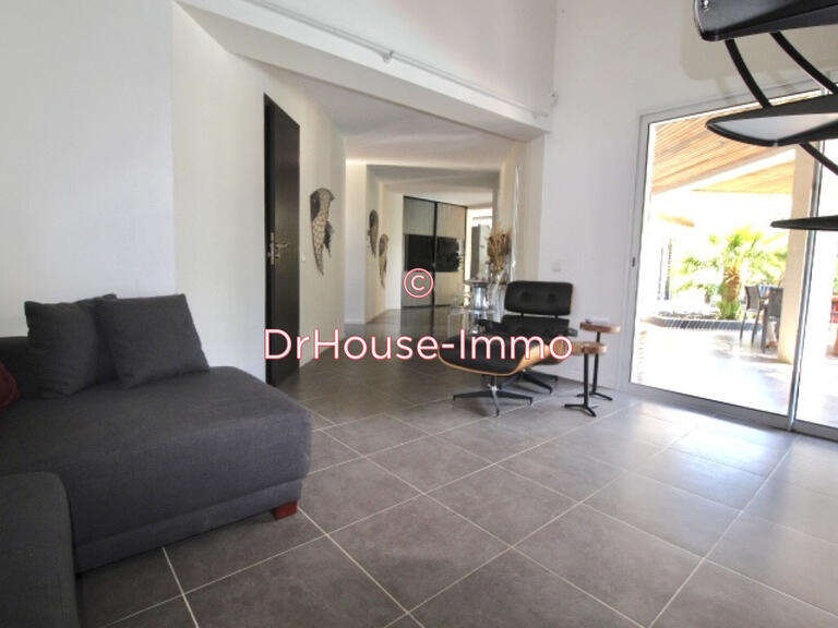 Villa Grimaud - 5 bedrooms - 250m²