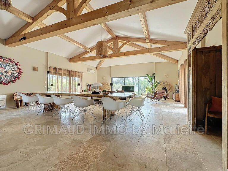 Villa Grimaud - 6 bedrooms - 308m²